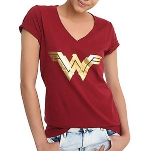 Hot Topic Wonder Woman tee